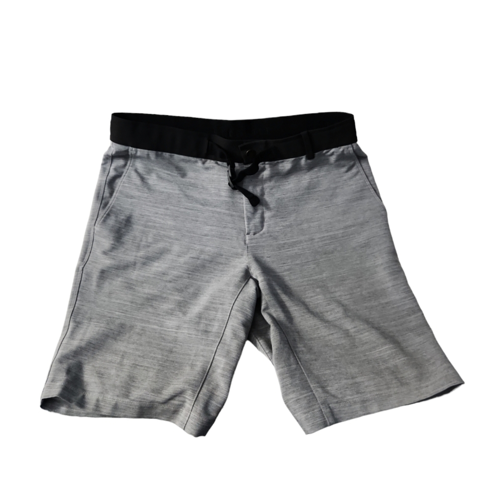nike slim flex golf shorts